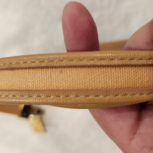 Anne Klein Tan Belt - Picture 5 of 6